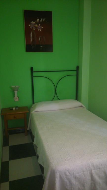 Hostal El Camionero Burguillos Del Cerro 客房 照片